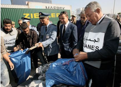 ميناء اكادير: احباط محاولة تهريب مخدرات محشوة في اسماك معدة للتصدير