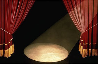 بمراكب الصيد بميناء الداخلة يتزاحم الصيد الغير مصرح به مع التشغيل غير المصرح به