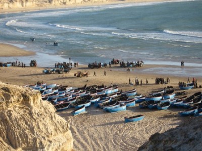 لجنة شباعتو تغادر الداخلة بامتعاض حول واقع قطاع الصيد البحري بالمنطقة.
