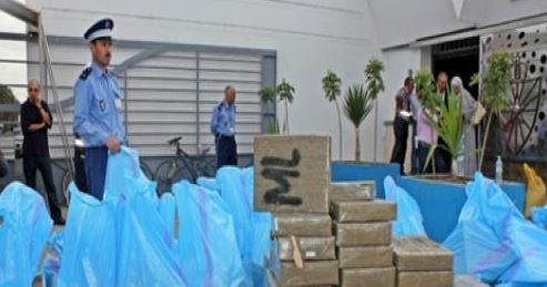 حجز 335 كلغ من مخدر الشيرا بميناء الناظور