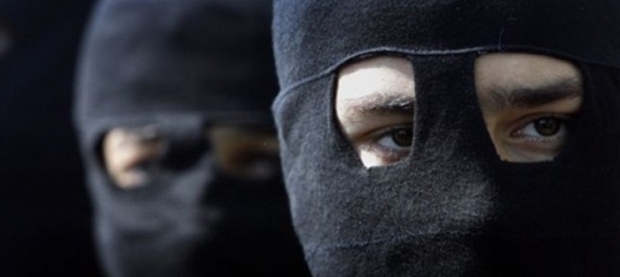 عمليات اعتراض و سطو لشاحنات نقل الاسماك على الطريق الرابطة بين بوجدور و العيون