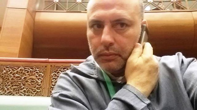المستشار يوسف بنجلون يمارس دوره بشكل اعتيادي