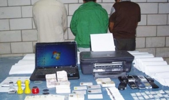 أمن الجديدة يوقف عصابة لترويج رخص صيد مزورة