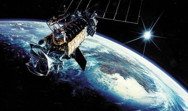 قمر اصطناعي جديد للاتصالات والملاحة