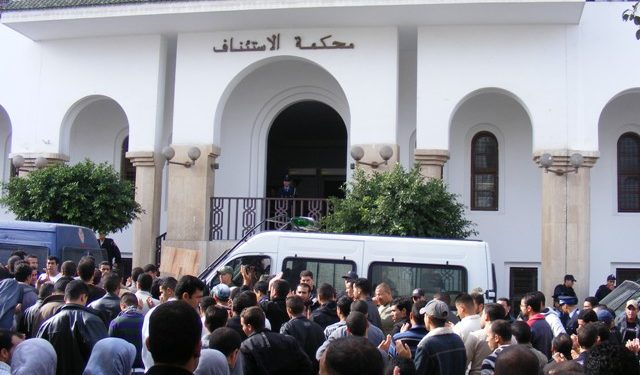 دفاع الركراكي:نثق في القضاء، و نرفض التضحية بابرياء لاخماد ثورة الشارع