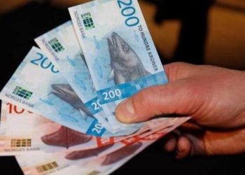 النرويج تطلق أوراق نقدية بثيمة البحر
