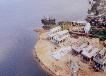 وزير إيفواري: محطتا تفريغ السمك المجهزتان بكوت ديفوار ستساهمان في استغلال الموارد البحرية بشكل أفضل