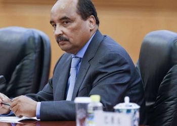 الرئيس الموريتاني يتدخل  لحماية سوق الاخطبوط  من الانهيار
