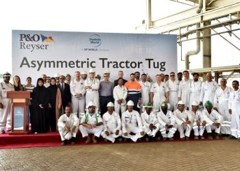 الأحواض الجافة العالمية تباشر بإنتاج أول زورق سحب يتوافق مع متطلبات المنظمة البحرية الدولية