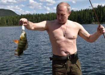 مساعي روسية للارتقاء للمرتبة الأولى في صيد الأسماك وتصدير المنتجات السمكية