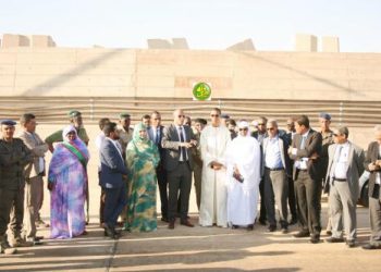 موريتانيا: وزير الصيد والاقتصاد البحري السينغالي يؤدي زيارة لميناء تانيت