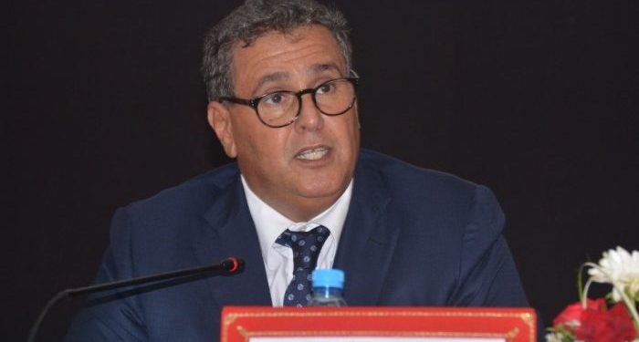 أخنوش يكشف ثورية المشاريع التي دشنها الملك لفائدة الصيادين.