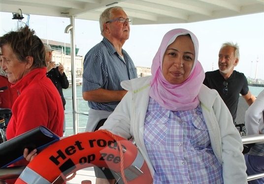 أستاذة بـ«علوم بحار الاسكندرية» على راس المعهد الدولى للمحيطات «IOI»