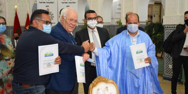العيون : وحدات الصناعات السمكية توقع اتفاقية جماعية مع الاتحاد العام للشغالين بالمغرب