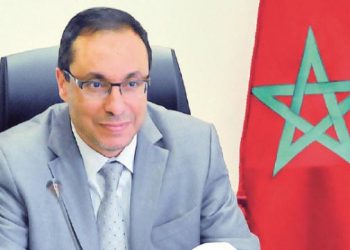 اعمارة يستقبل عددا من السفراء للتباحث حول قضايا الماء و النقل و اللوجيستيك