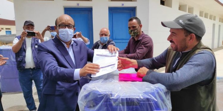 الصويرة: الصيد التقليدي يتسلم حصته من الصناديق العازلة للحرارة