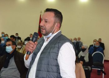 مهنيو الصيد التقليدي بميناء الحسيمة يجددون الثقة في بنقدور لولاية ثالثة