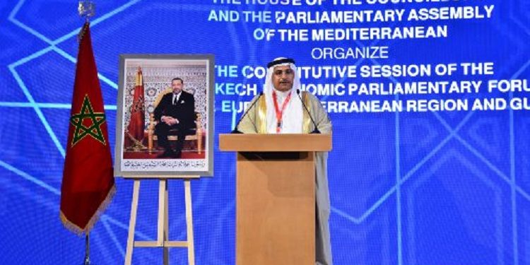 دعوة الى إطلاق برامج ذات بعد إقليمي من اجل تعزيز التعاون الاقتصادي بين الدول العربية ونظيرتها المتوسطية