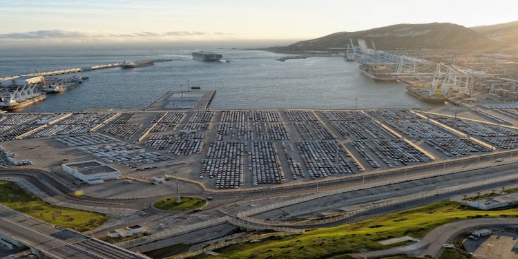 حصيلة طنجة المتوسط 2022 : نمو جميع المؤشرات، ومواصلة الريادة على مستوى البحر المتوسط وإفريقيا