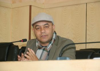 حول ضرورة تفعيل دور المنظمات الاقليمة الإفريقية في الصيد البحري لمواجهة ابتزاز الإتحاد الاوربي.
