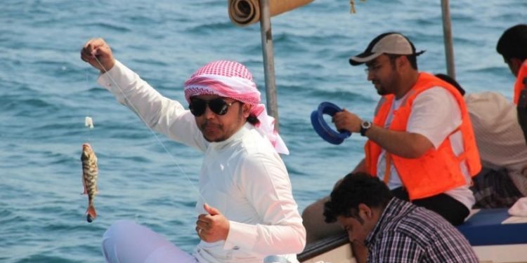 هيئة البيئة لأبوظبي تضع تشدد القيود على ممارسي الصيد الترفيهي