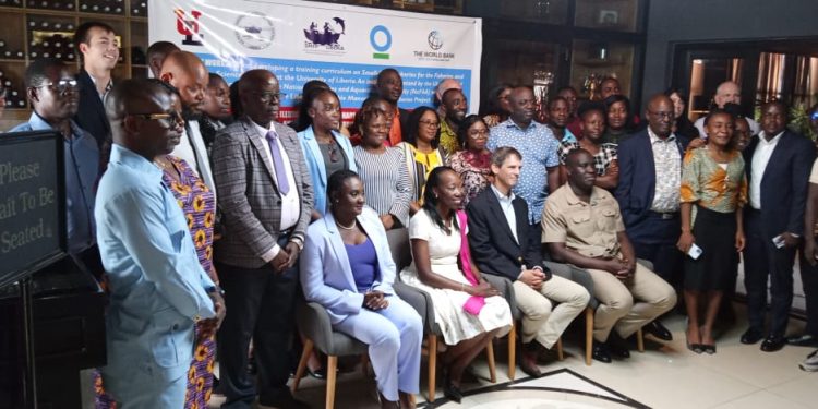 مسؤول ليبيري: مصايد الأسماك صغيرة النطاق نبض مجتمع الصيد