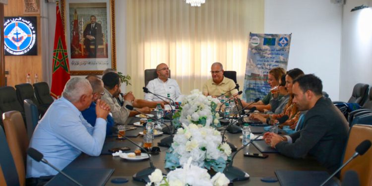 طنجة: مهنيون مغاربة و اسبان يجتمعون للتباحث حول مستقبل المصايد المشركة بين الضفتين