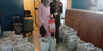 جمعية صندوق إعانة البحار وجمعية 8 مارس تدخلان الفرحة على قلوب أرامل و أيتام البحارة