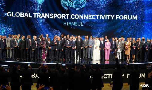 المغرب يضع النقل البحري محورًا لاستراتيجيته التنموية في منتدى الربط العالمي بإسطنبول