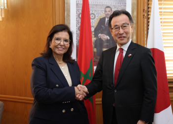 في إطار تعزيز دينامية الشراكة الثنائية في مجال الصيد البحري بين المغرب واليابان، السيدة زكية الدريوش، تجري مباحثات مع سفير اليابان، سعادة السيد ناكاطا ماساهيرو،
