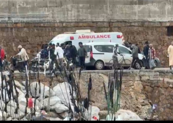 انتشال جثة “سبعيني” من حوض ميناء آسفي في سياق فيضانات المدينة العتيقة