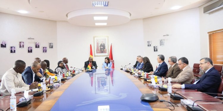 مباحثات الوفد المغربي والوفد الغيني للوقوف على مستوى تقدم التعاون الثنائي في مجال الصيد البحري، واستشراف آفاق تعزيزه