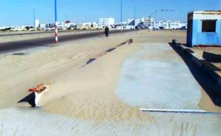 مهنيو الصيد البحري بالعيون يثيرون الحالة الكارثية لميزان الشاحنات