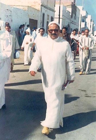 مهنيو الصيد البحري بالعرائش يذكّرون صحيفة المساء ان يذكروا أموات المسلمين بخير