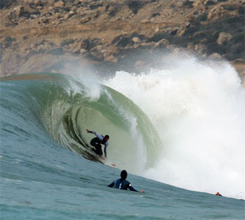 لعشاق ركوب الموج، عاشر أحسن موجة في العالم بآىسفي