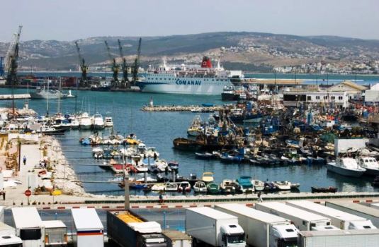 رائد ميناء طنجة يعتدي على عضو غرفة الصيد بطنجة و بنجلون يحتفظ بحق اللجوء للقضاء