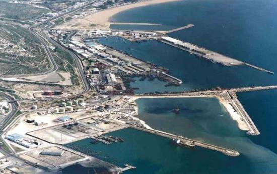 ميناء أكادير : القلب النابض لجهتي  سوس ماسة درعة و مراكش تانسيفت الحوز وذخر للمغرب