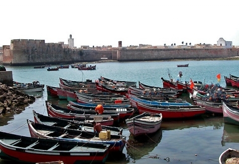 العثور عىل جثة بحار متفحمة نتيجة حريق بمستودع لوازرم الصيد التقليدي بالجديدة