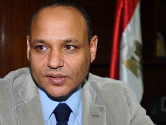 “صقر””: جلسات نقاشية عن الإستزراع السمكى والنقل البحرى بقناة السويس”