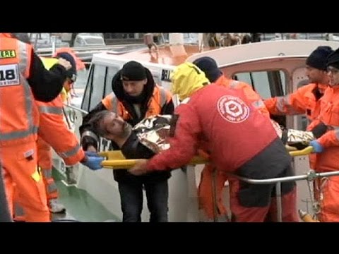 غرق سفينة تجارية تركية قبالة سواحل ايطاليا وفقدان ثلاثة اشخاص