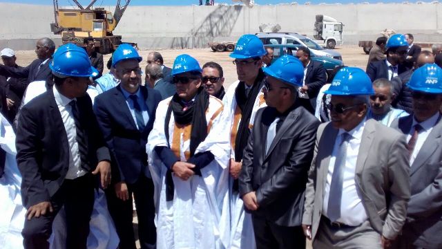 وفد اسباني يتفقد ميناء طرفاية في افق اطلاق الخط البحري طرفاية/كناريا