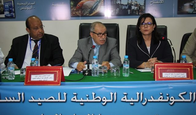 محمد اومولود يهني العربي لمهيدي رئيس الكنفدرالية الوطنية للصيد الساحلي