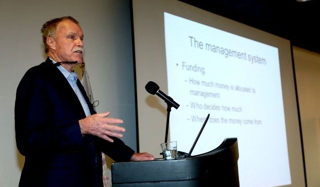 Surpêche : un scientifique mis en cause par Greenpeace pour ses liens avec l’industrie