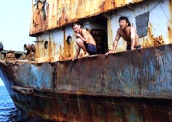 جنوب أفريقيا تحتجز 3 سفن صيد صينية و100 من أفراد طاقمها