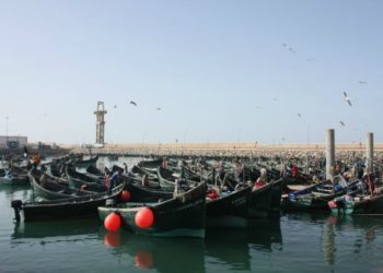 دعوة جماهيرة لساكنة ايت باعمران للوقوف ضد استعمال الشباك الممنوعة