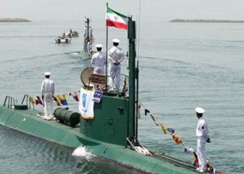 إيران بمحاولتها تأسيس الأسطول فإنها تحاول استخدام قواتها البحرية لتحقيق أهداف دبلوماسية أوسع نطاقًا.
