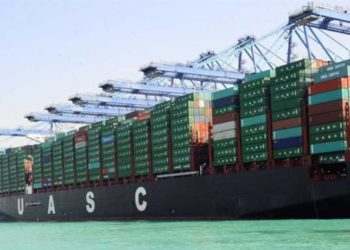 الطاقة الزائدة ، تتسبب في تداعي الأرباح المتوقَّعة من السفن الكبيرة،