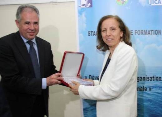 اشادة جماعية بدور السيدة الزهراء رشدي في انقاذ قطاع الصيد البحري من براثن الوكالة الوطنية للموانئ
