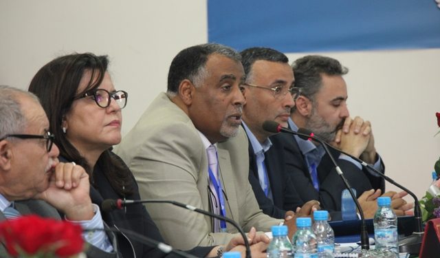 الكنفدرالية الوطنية للصيد الساحلي تشيد بتضحيات الموارد البشرية لوزارة الصيد البحري، و تدعو  المهنيين الى احترام القانون