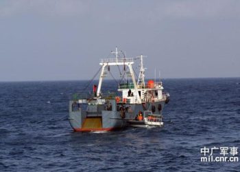 التنين الصينى يحكم إمبراطورية أعالى البحار